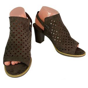 White Mountain Glorielle Perforated Cut Out Slingback Toe Block Heel Taupe Sz 8